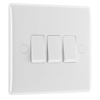 BG Electrical 800 Series 16AX 3-Gang 2-Way Light Switch White BG Electrical 800 Series 16AX 3-Gang 2-Way Light Switch White