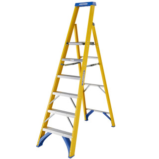 Werner 717 Series 6 Tread Fibreglass Platform Stepladder Werner 717 Series 6 Tread Fibreglass Platform Stepladder