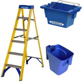 Werner 716 Series 6 Tread Fibreglass Stepladder with Lock-In Paint Cup & Lock-In Paint Cup Liners