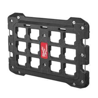 Milwaukee Cabinets & Lockers