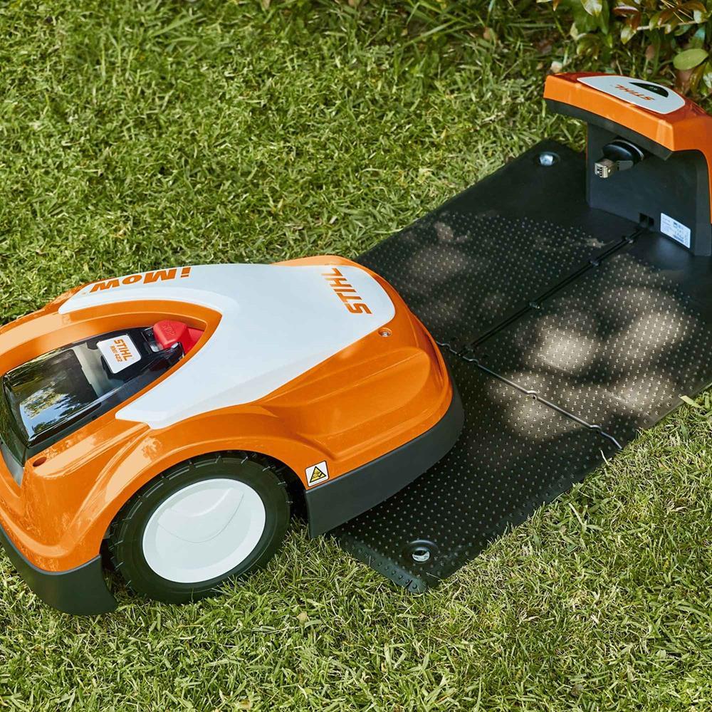Robotic Mowers Stihl Rmi 422 Imow Stihl RMI 632 C IMOW® For Lawns