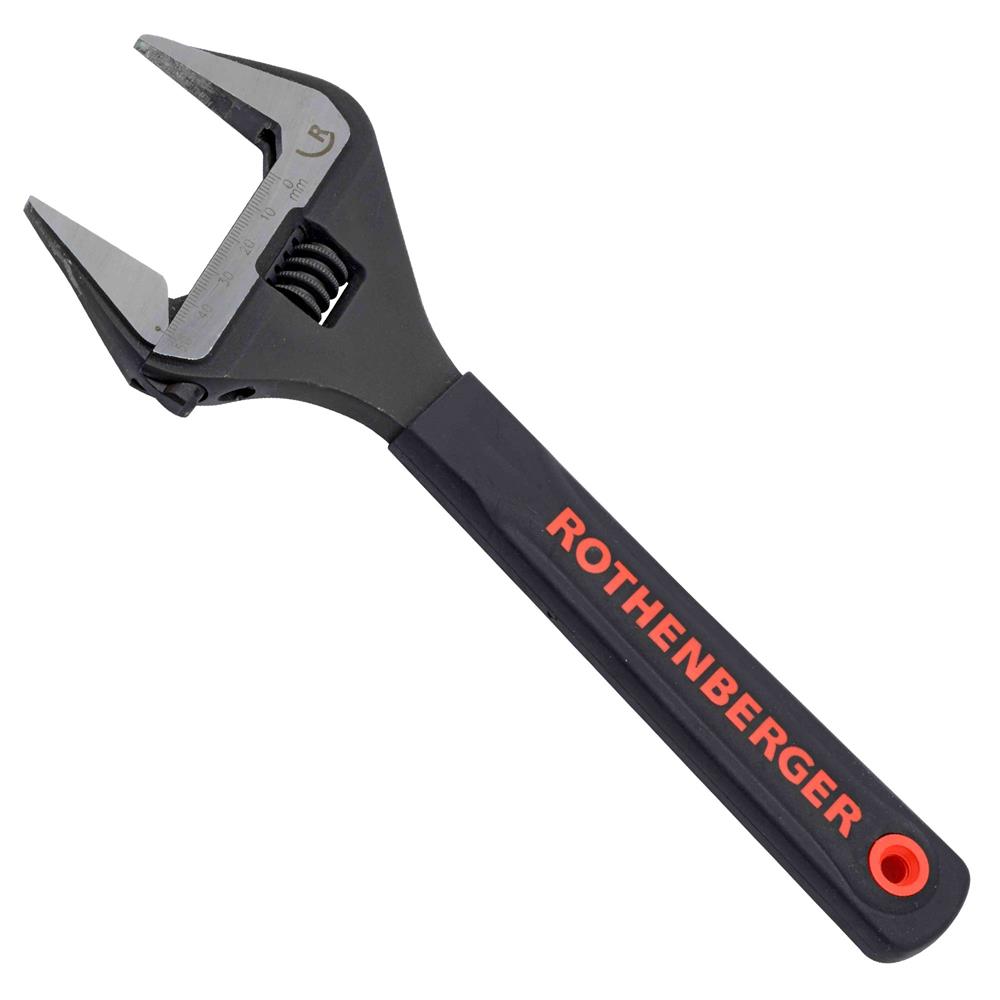 5 Basic DIY Skills Your Dad Should’ve Taught You 22 ROB70461 88631.1655368484
