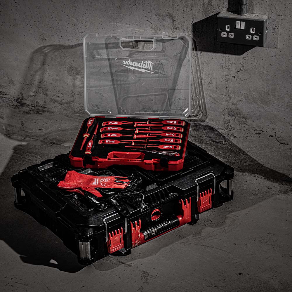 Milwaukee 12 Piece TRI-LOBE VDE Mixed Screwdriver Set with Voltage
