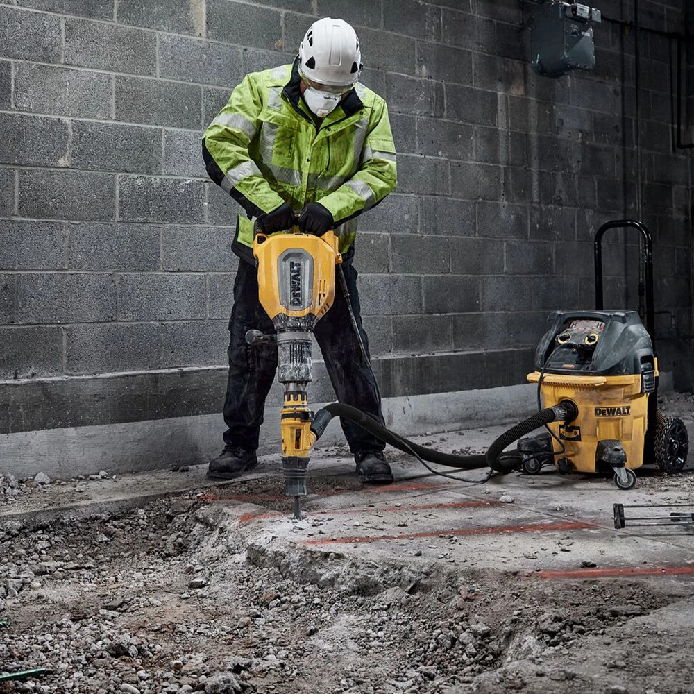 Dewalt D25911K 11kg SDS-Max Electric Brushless Demolition Hammer 110V