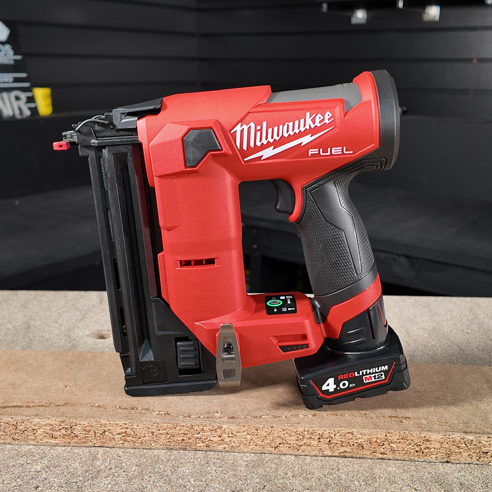 Milwaukee M12 Fuel Milwaukee Cordless Brad Nail Gun Milwaukee M12