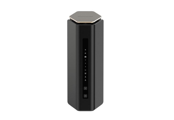 NETGEAR Nighthawk WiFi 7 BE18000 Tri-Band WiFi 7 Router (RS600)