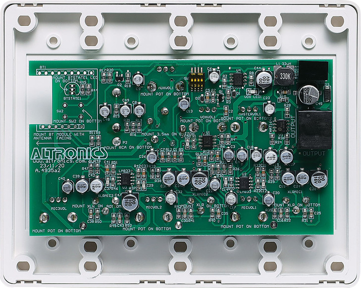 Redback 3 Input XLR Mic/Line Pre-Amplifier Wallplate