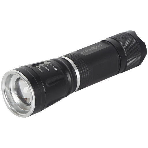 ADJUSTABLE FOCUS LED FLASHLIGHT