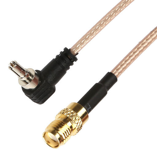 EXTERNAL ANTENNA ADAPTOR PATCH CABLES