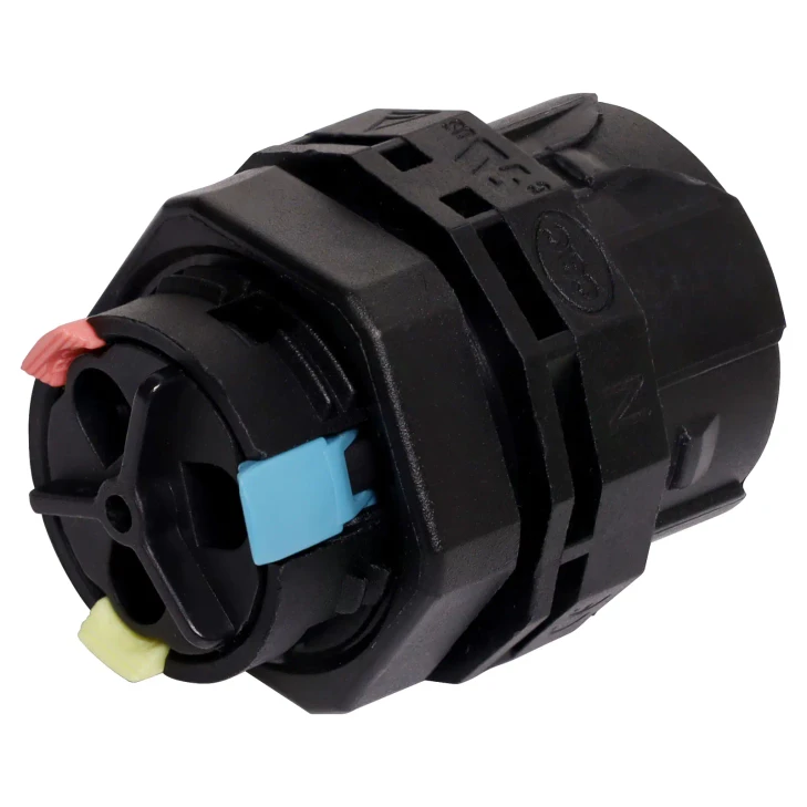 3 Pin 16A Locking Female Chassis IP68 Waterproof Plug