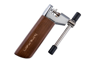Lighter-Er Chain Breaker
