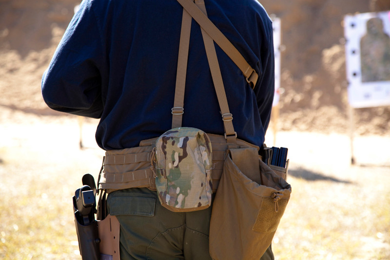 Medium Vertical Utility Pouch