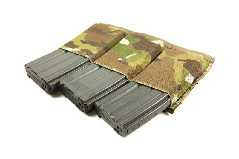 実物BLUE FORCE GEAR TRIPLE M4 MAG POUCH Ten-Speed Triple M4 Mag Pouch