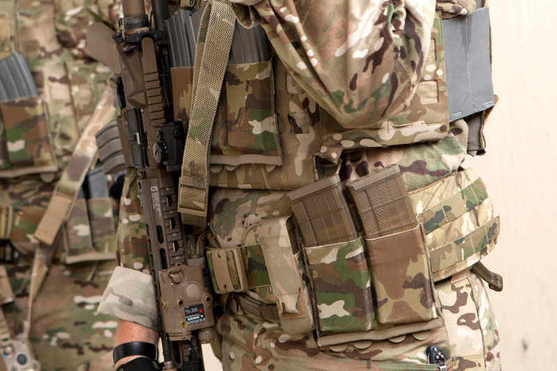 Ten-Speed® Double M4 Mag Pouch