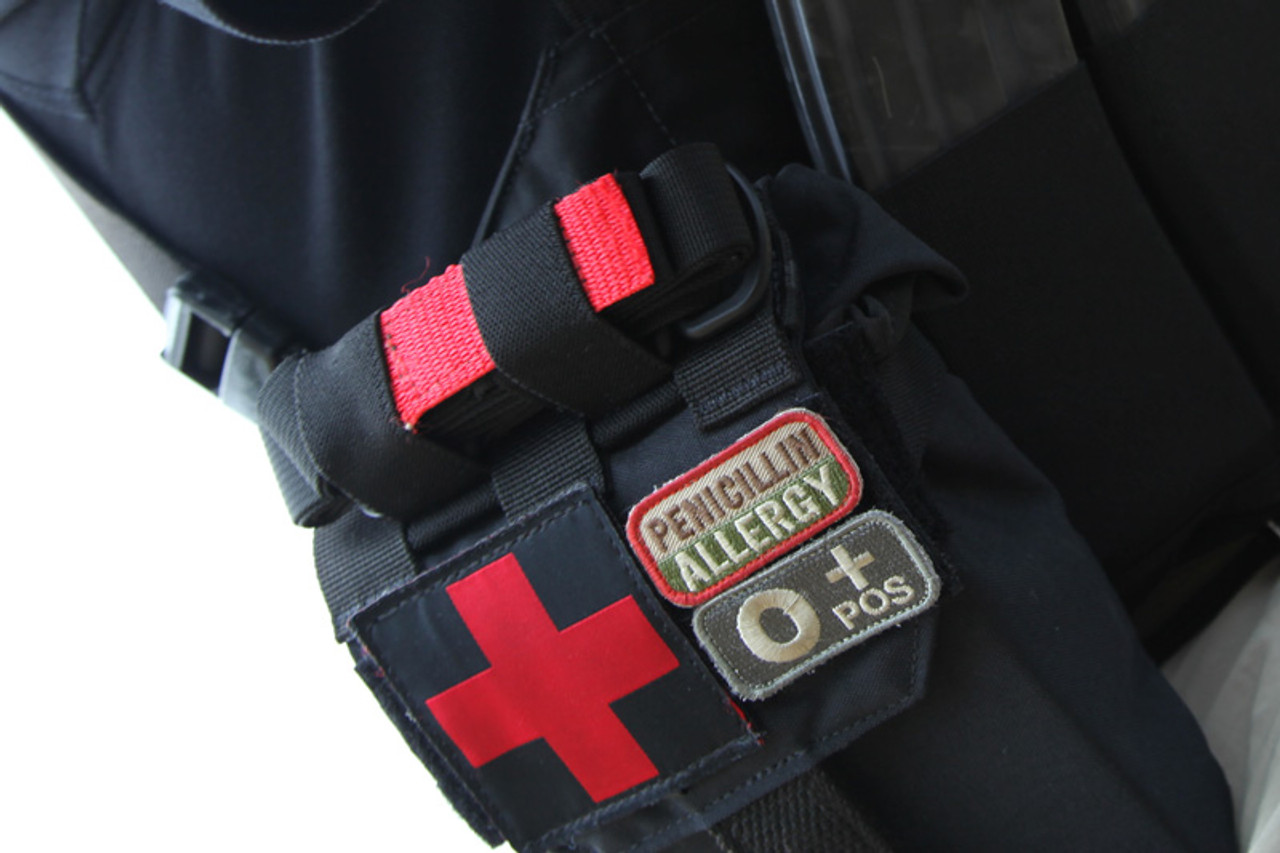 ブルーフォースギア - Tourniquet Now! Strap付きマグポーチ Tourniquet NOW! Strap Tourniquet Holder