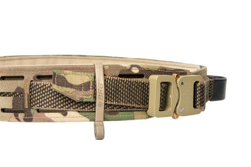 Cobra buckle and glove hanger
