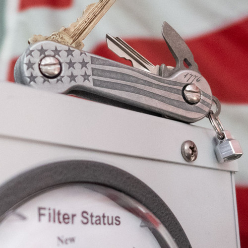KeyBar Freedom Aluminum Key and Tool Organizer – Compact EDC Key Management