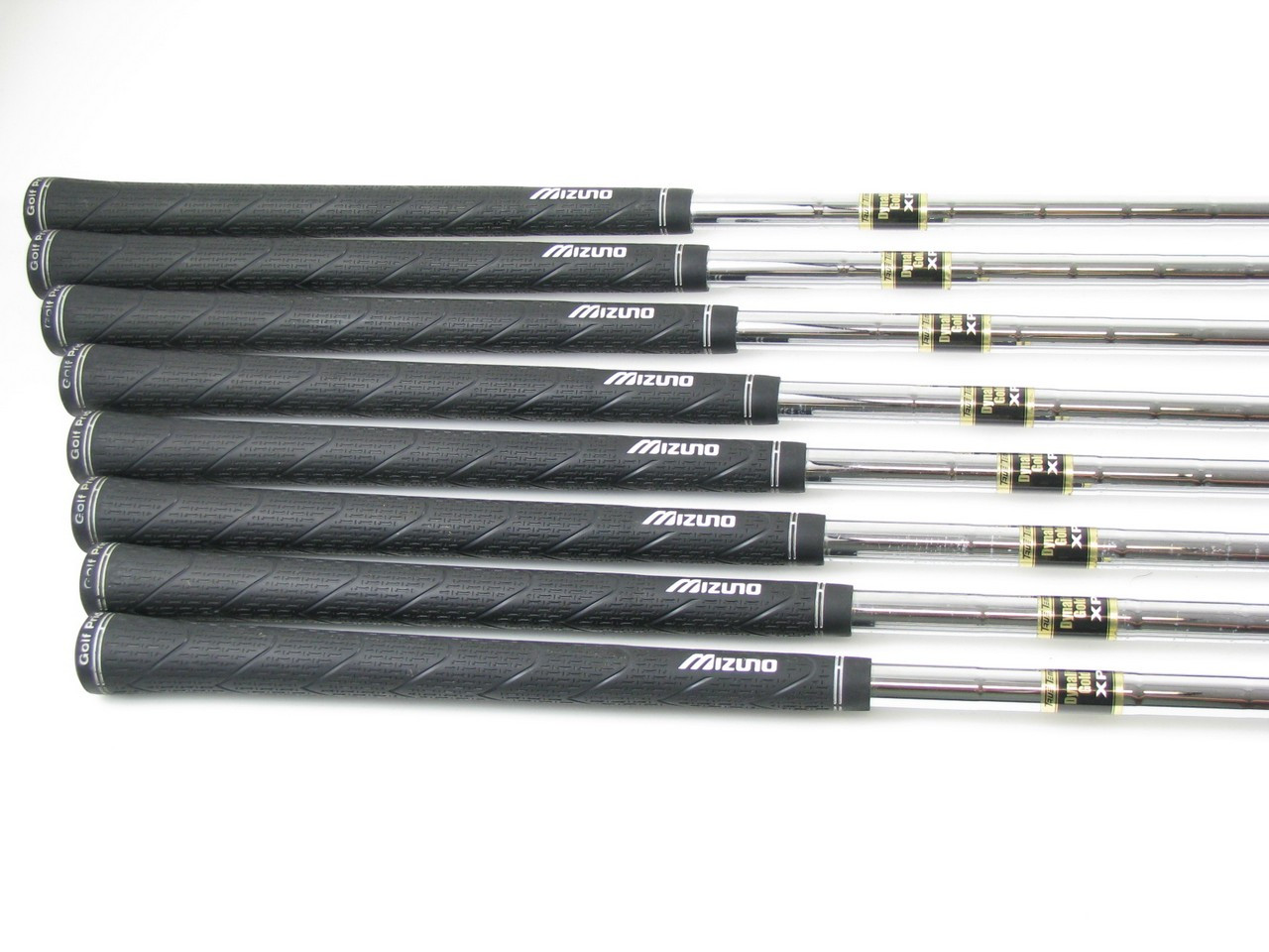 Mizuno JPX 825 iron set 4-PW+GW w/ Steel Dynamic Gold XP S300 +1/4