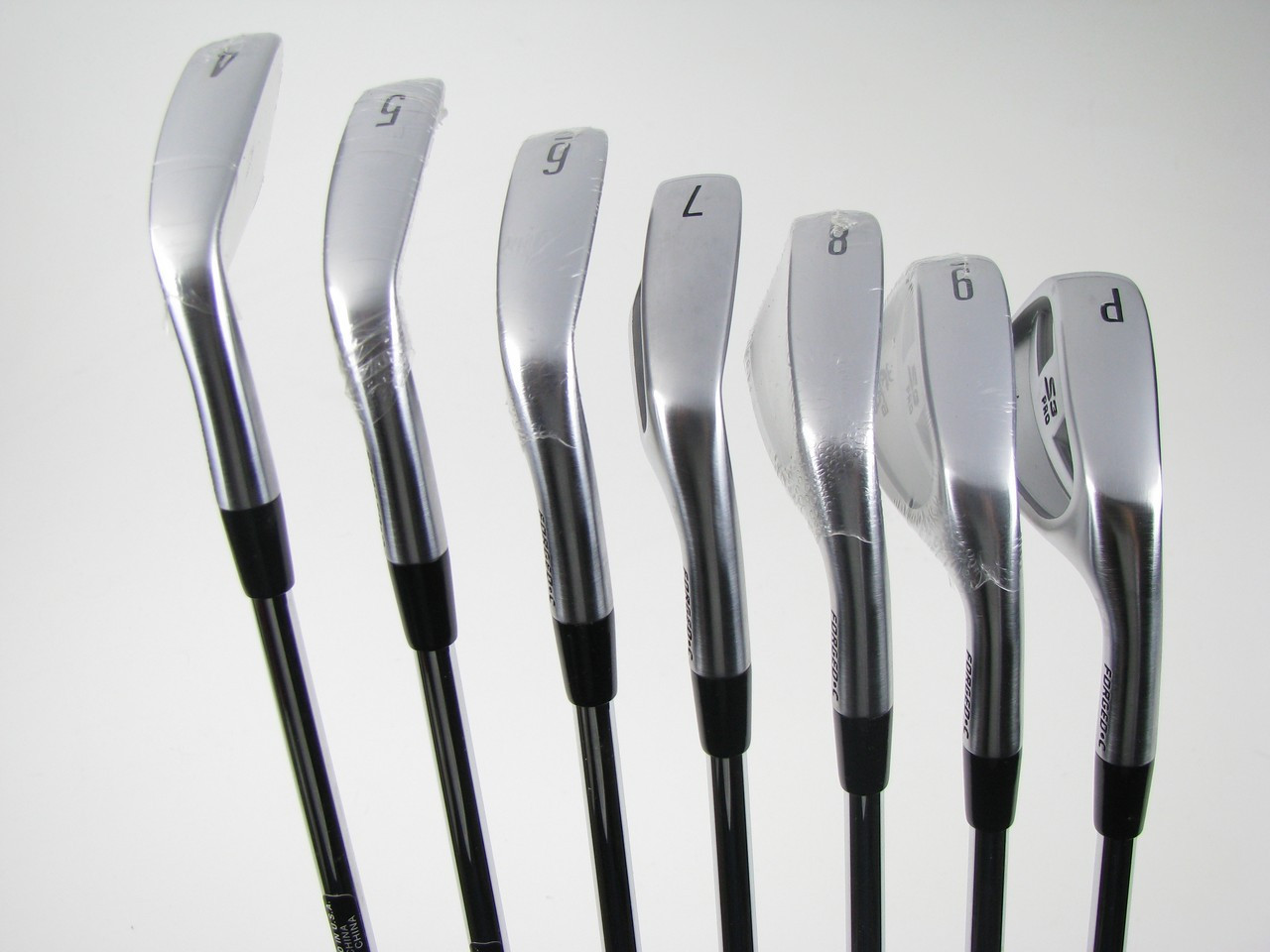 MINT Cobra S3 Pro Forged iron set 4-PW w/ Dynamic Gold S300 (Out