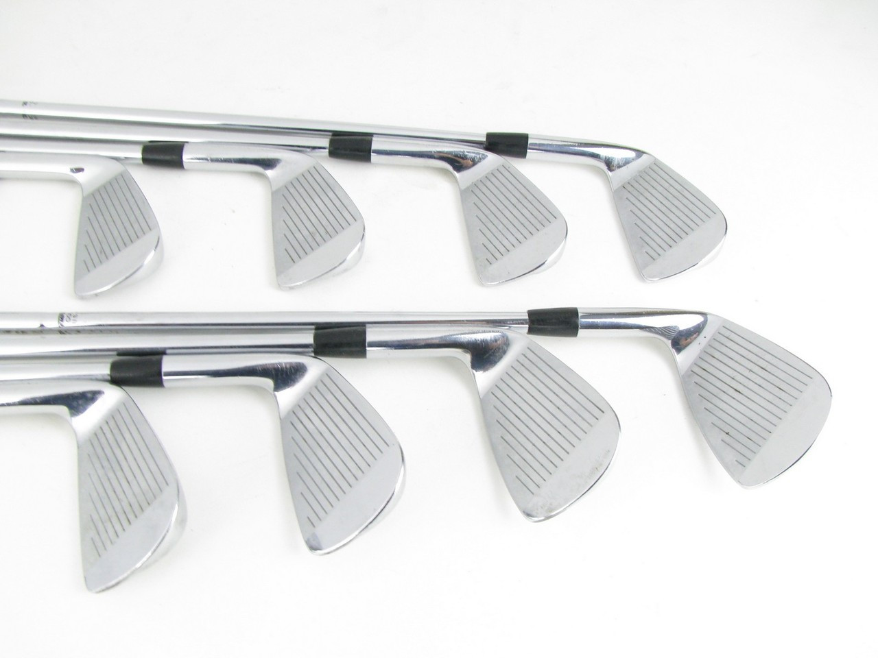 Titleist 690MB forged 3-Pセット Titleist 690.MB Forged iron set 3-PW w/ Steel Dynamic Gold R300