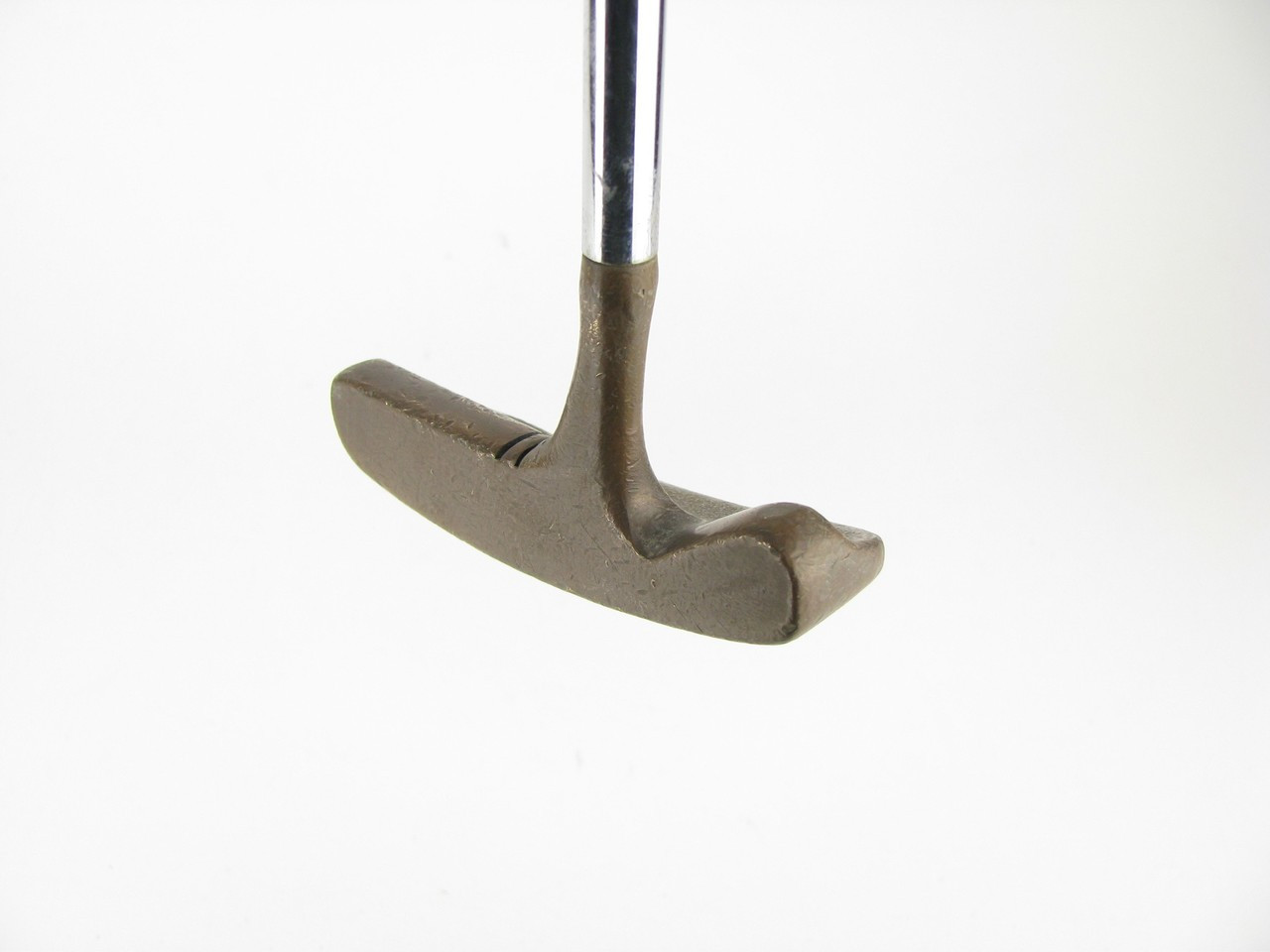 Acushnet Bulls Eye Wide Flange 35A Putter 34.5 inches (Out of