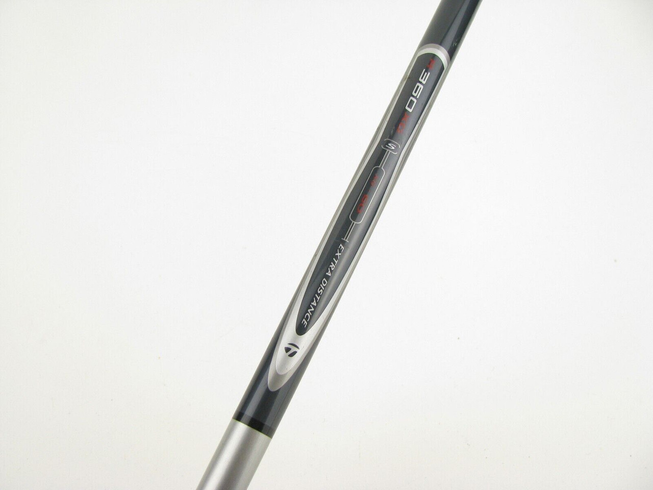 TaylorMade r360 XD Driver 10.5 degree with Graphite Stiff - Clubs
