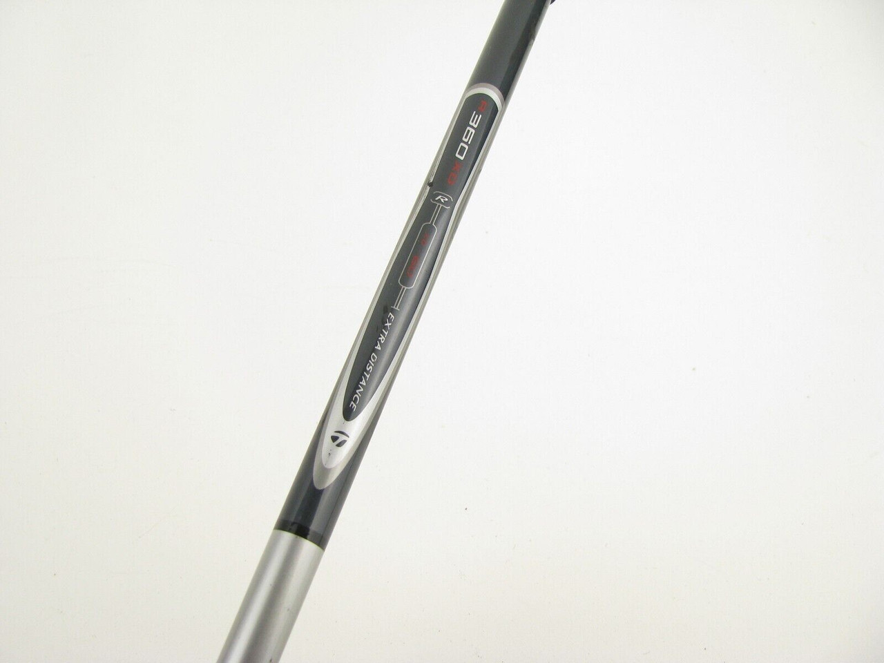 TaylorMade r360 XD Driver 9.5 degree with Graphite Regular - Clubs