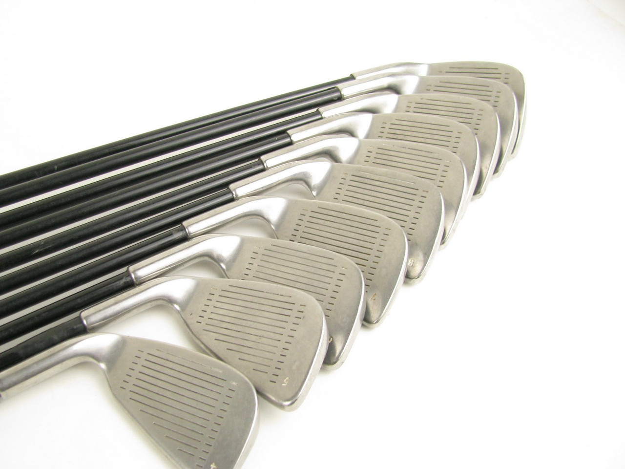 XPC 3 Midsize iron set 4-PW+AW+SW+LW with Graphite Regular - Clubs