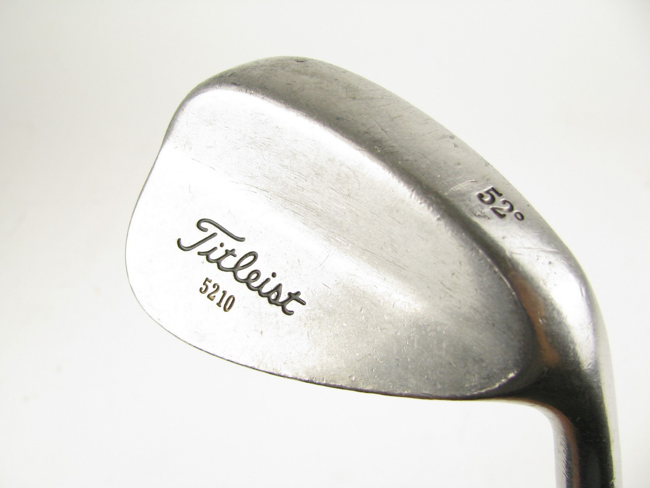 Titleist Gap Wedge 52 degree 10 Bounce with Steel Dynamic Gold