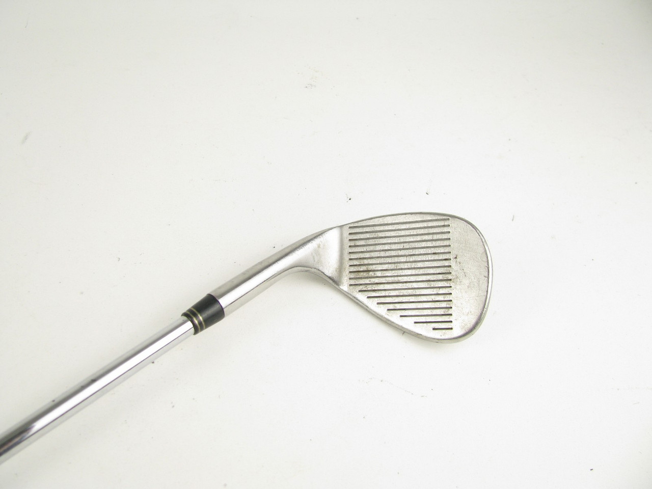 Titleist Gap Wedge 52 degree 10 Bounce with Steel Dynamic Gold