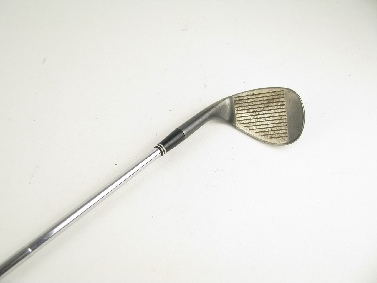 Cleveland Tour Action 900 GUNMETAL Sand Wedge 56 degree with Steel