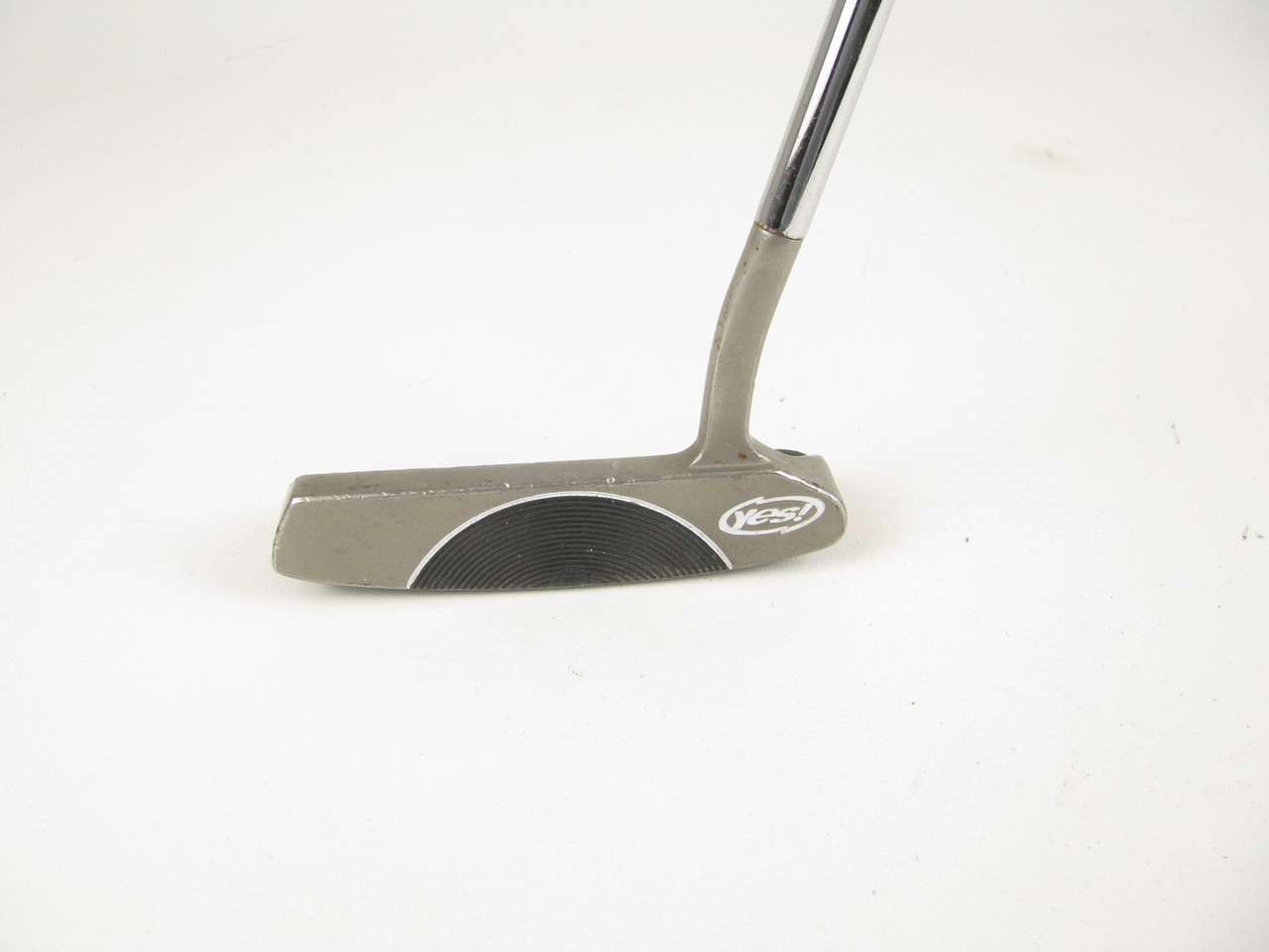 Yes C Groove Tracy II Putter 32 inches - Clubs n Covers Golf