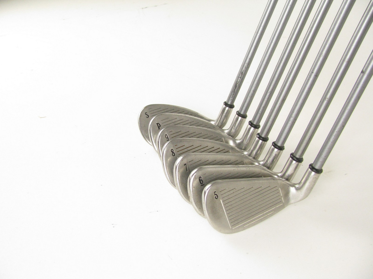 Callaway Steelhead X-14アイアン 　5〜9.P.A.S CALLAWAY X-14 STEELHEAD PRO SERIES IRONS GRAPHITE STIFF FLEX