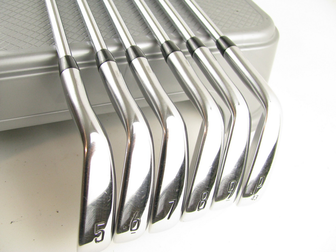 Titleist 2021 T200 Forged Iron Set 5-PW Steel AMT Black Stiff