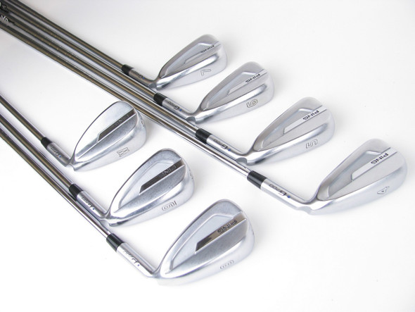 Ping G700 BLUE DOT Iron Set 4-PW Steel True Temper XP 95 R300 Regular +1"