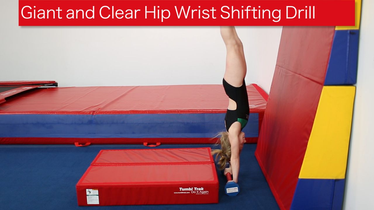 Play Video - Giant and Clear Hip Wrist Shifting Drill