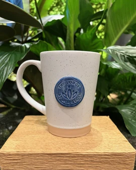 Tall Cabin Mug w/ Blue Medallion - 16 oz