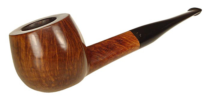 Charatan Estate Pipe Executive Apple.