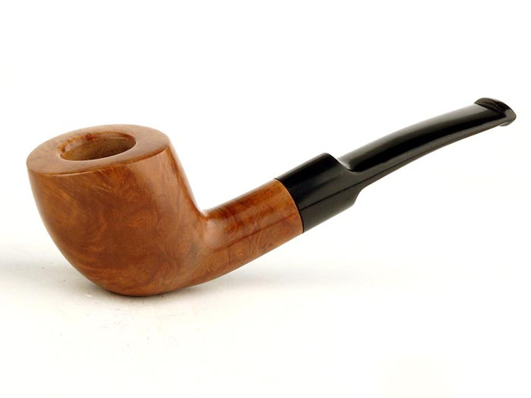 R.C. Sands Pipes Smooth Stream Dublin w/ Saddle