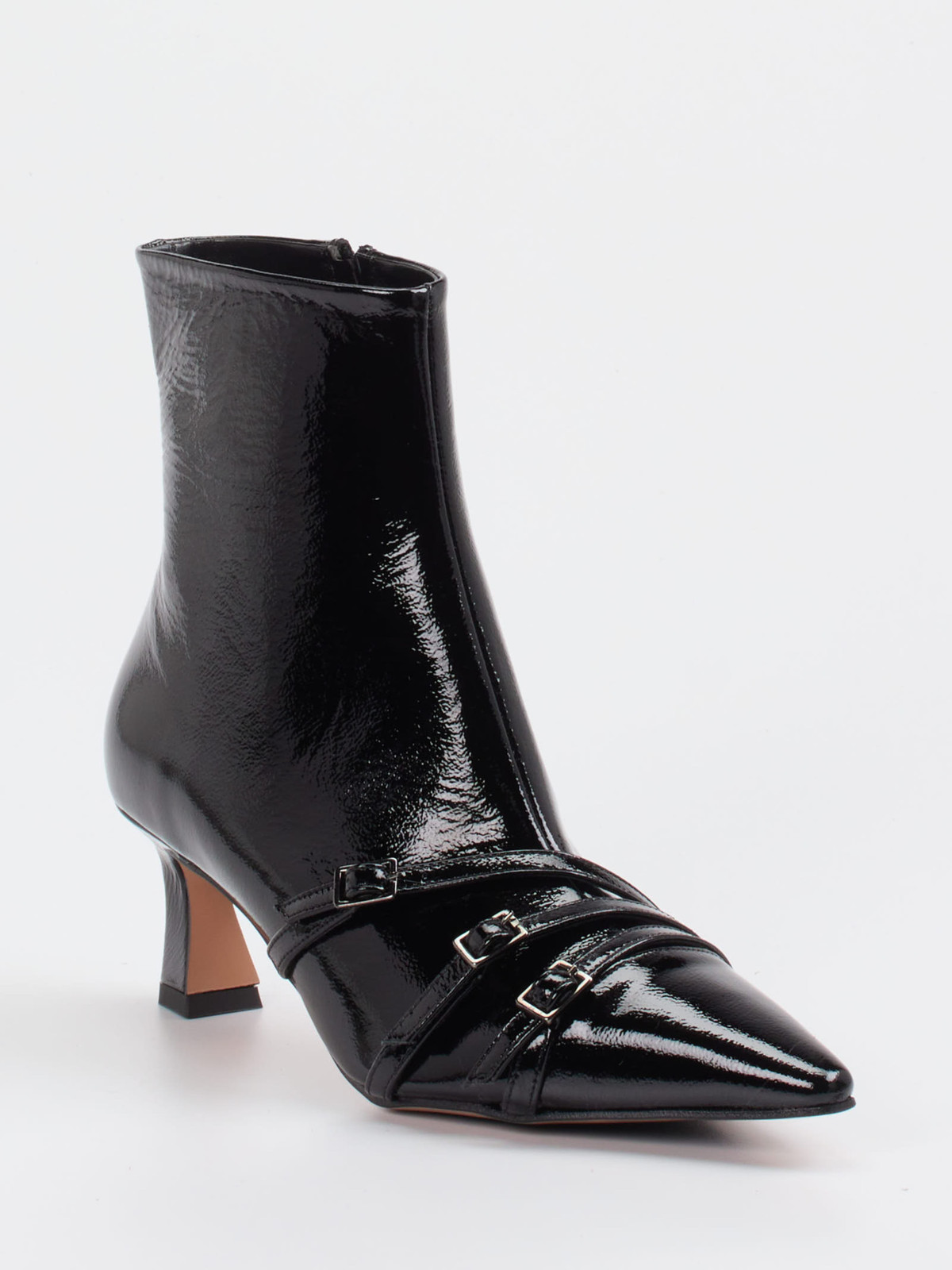 Konstantin Starke – Stiefelette aus Lackleder Schwarz