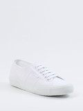 Superga – Sneaker aus Canvas in Weiß