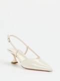Konstantin Starke – Slingback-Pumps aus Lackleder beige
