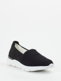 Hassia – Slipper aus Textil in Schwarz