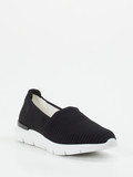 Hassia – Slipper aus Textil in Schwarz
