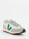 VEJA – Retro-Sneaker aus Mesh und Veloursleder Offwhite