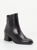 Konstantin Starke – Ankle Boots aus Lammleder Schwarz