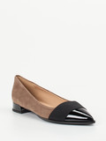 Andrea Puccini – Ballerinas aus Veloursleder mit Lackdetail