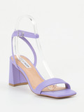 Steve Madden – Sandaletten aus Lederimitat in Flieder