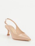 Konstantin Starke – Slingpumps aus Hochglanzleder beige
