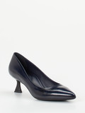 Konstantin Starke – Pumps aus Lammleder in Dunkelblau